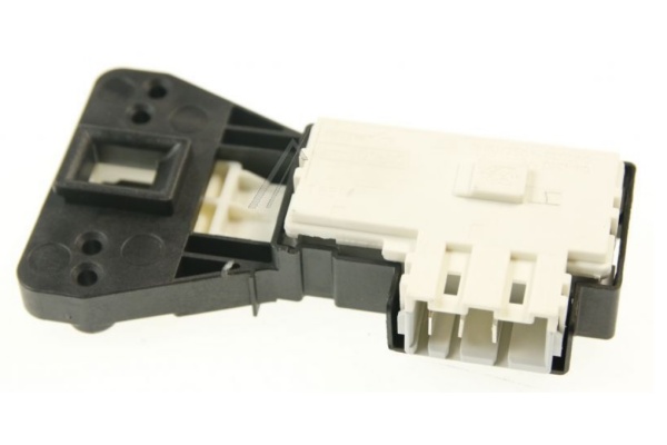 nevtelen111_1243706111